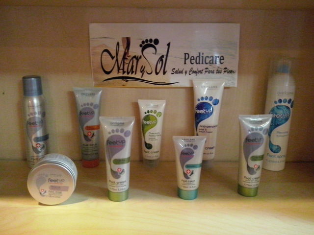 CREMAS, DESODORANTES Y EXFOLIANTES